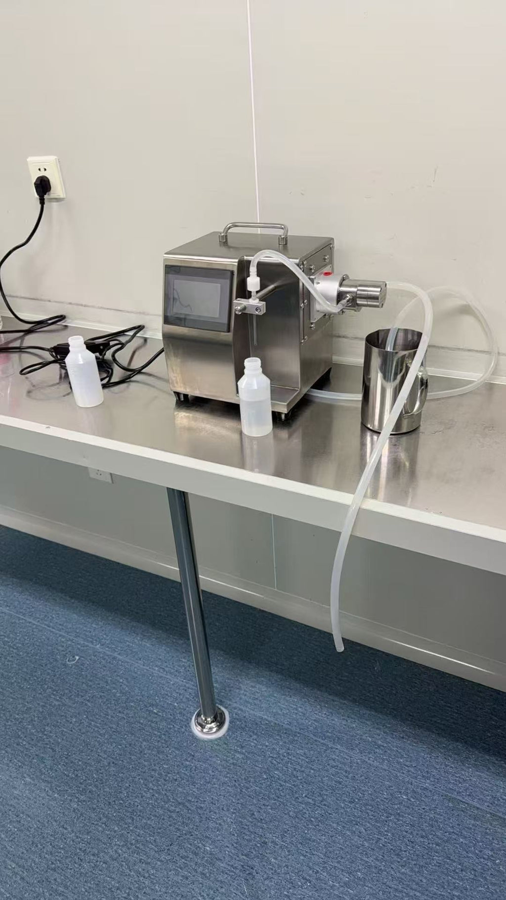 liquid filling machine Peristaltic Pump/Gear Pump/Ceramic Pump