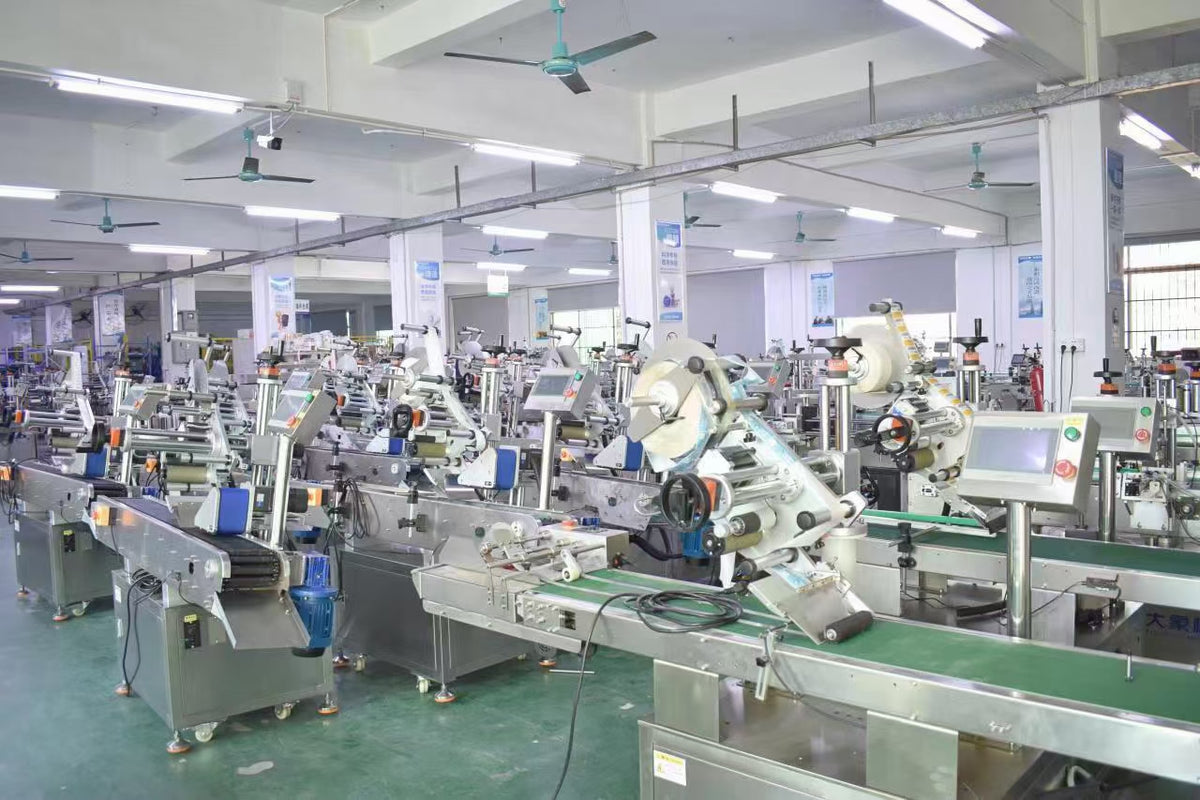 Desktop Round Bottle Labeling Machine | Automatic Sticker Labeler for Cosmetic, Pharma, Daily Chemical Round Bottles Changhaohuifeng