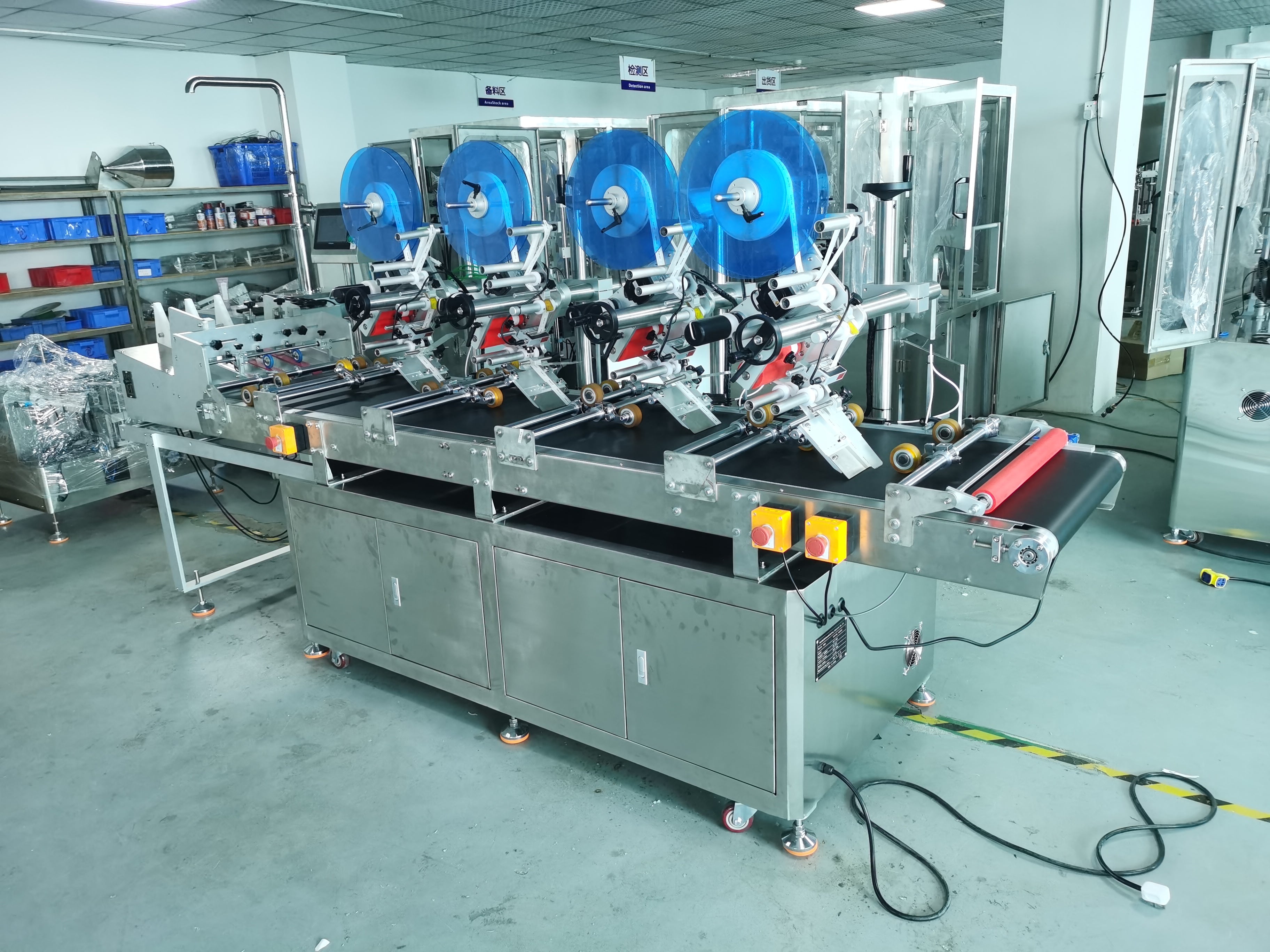 Garment hang tag labeling machine