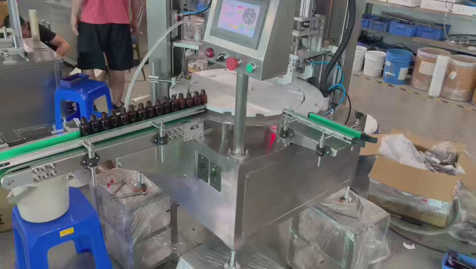 Changhaohuifeng Automatic Filling & Capping Machine for Cosmetic Pharmaceutical Liquid | GDpackMFG